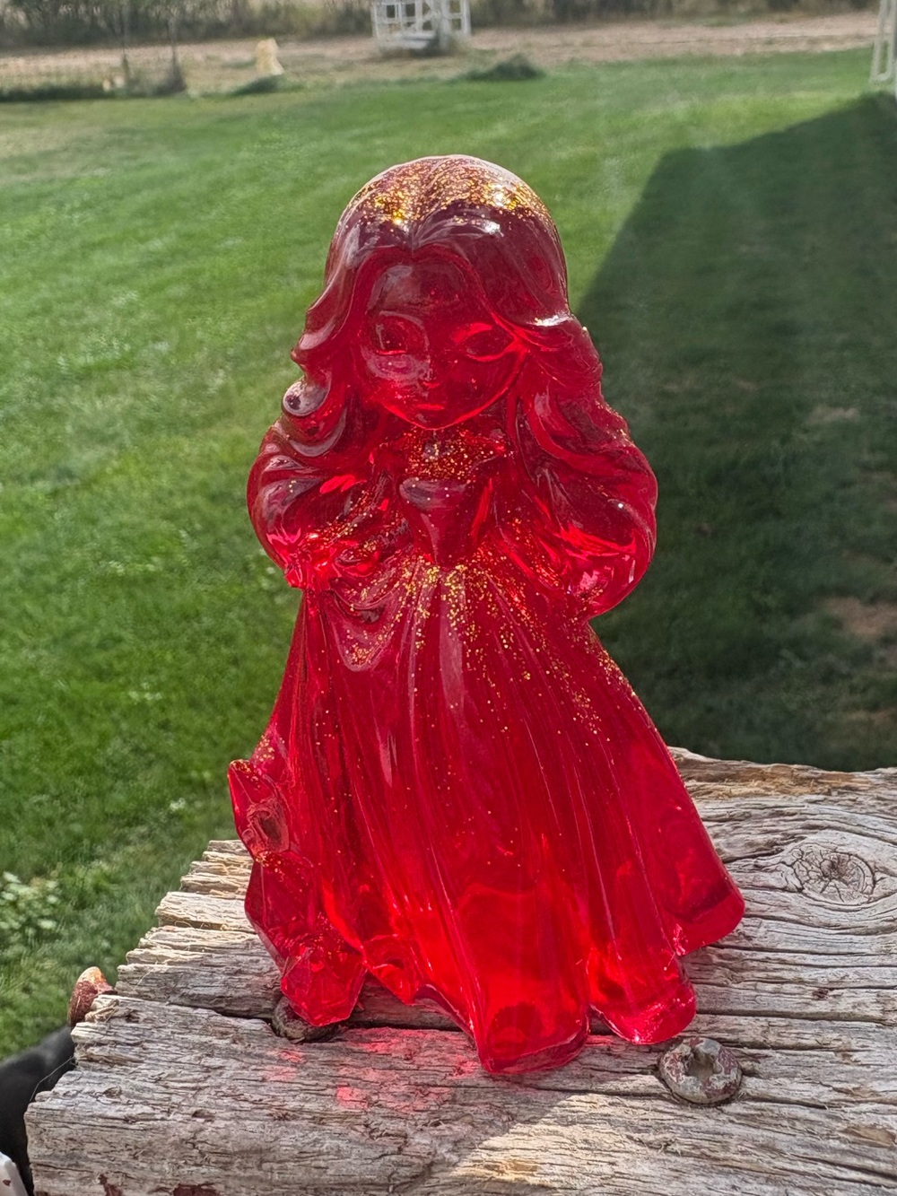 Red & Gold Glitter Princess Sculpture/Figurine
